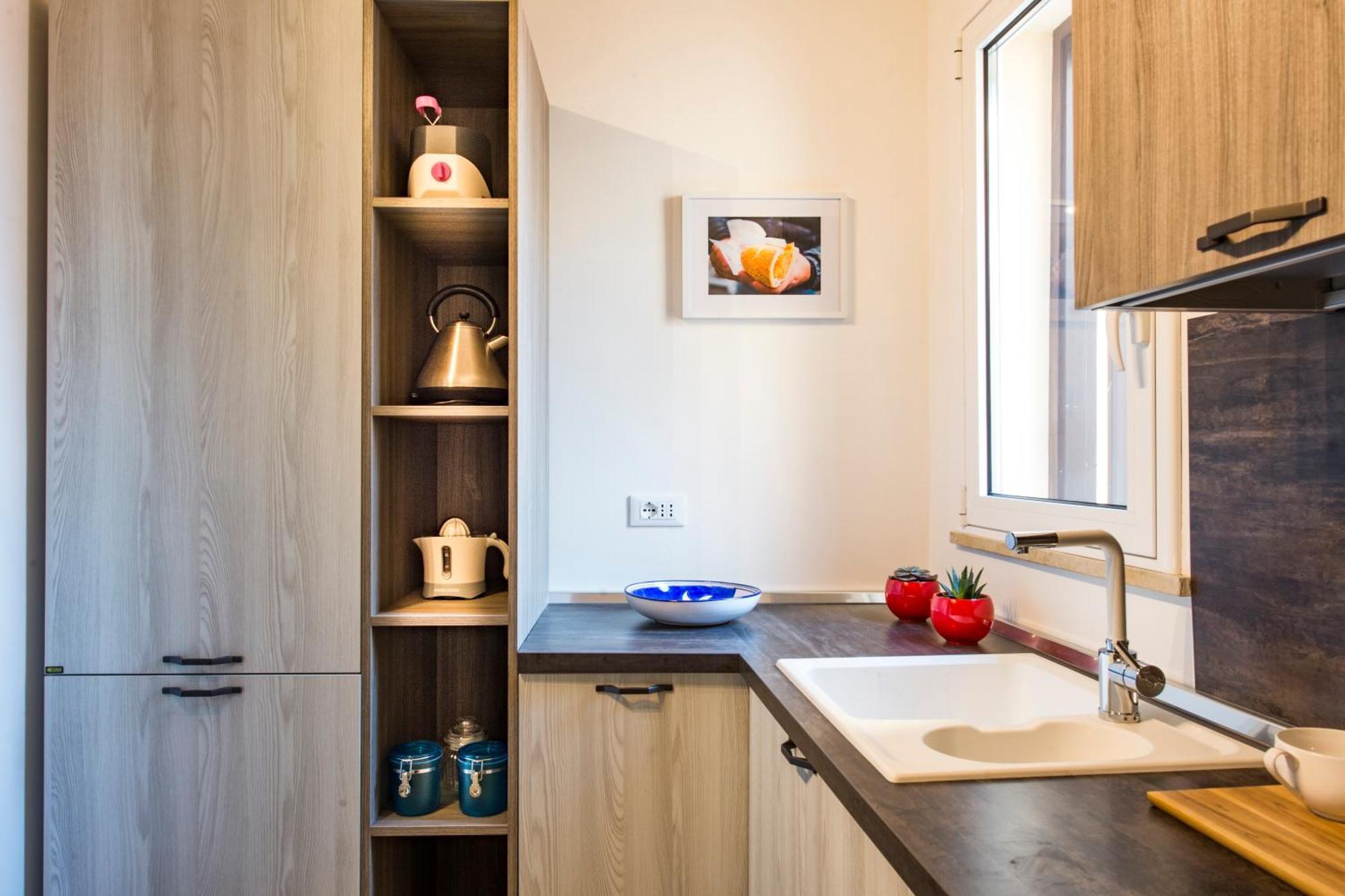 Santa Cecilia Apartment By Wonderful Italy ปาแลร์โม ภายนอก รูปภาพ